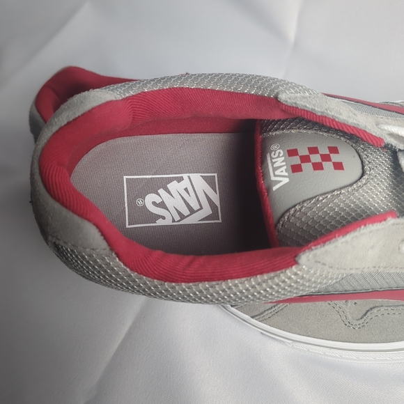 Vans low top sz 11 - Picture 5 of 12